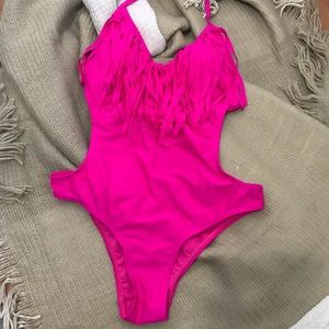 ♥️V28 pink fringe monokini